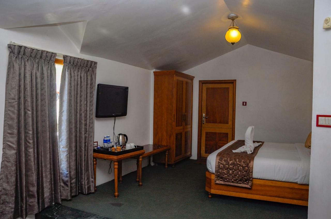 La Montana By Tgi Hotel Ooty Bagian luar foto